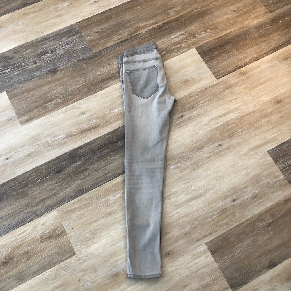 Skinny jeans